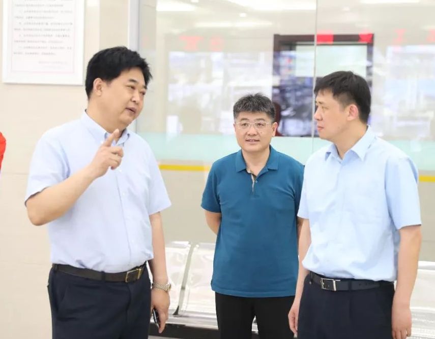 中国农业银行东营分行行长刘明鹤一行来万达集团对接交流